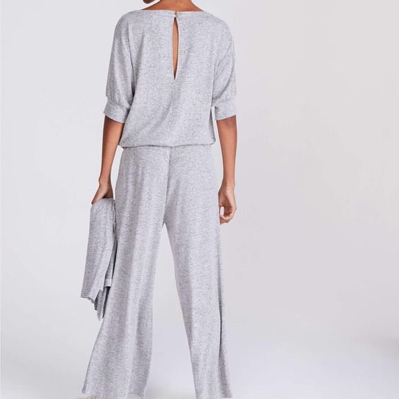 Lou & Grey Gray Brushed Knit Tucked Jumpsuit Size XS EUC - Picture 2 of 3